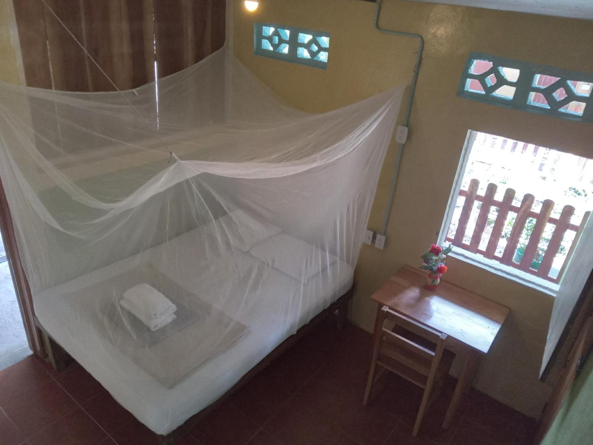 B&B, Family Run Homestay, Hospedaje La Penita Altagracia Eksteriør bilde